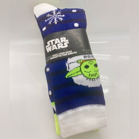 Star Wars Yoda Christmas Crew Socks set of 3 size 10-13 - Picture 1 of 4